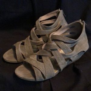 Blowfish Malibu Size 6 Canvas Gladiator